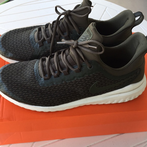 nike renew rival green